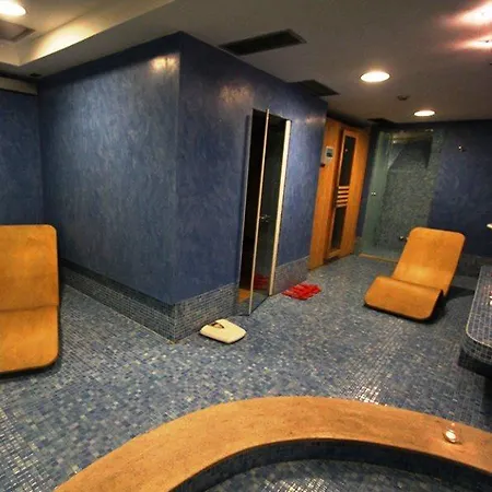 Diplomat & Hotell 4*