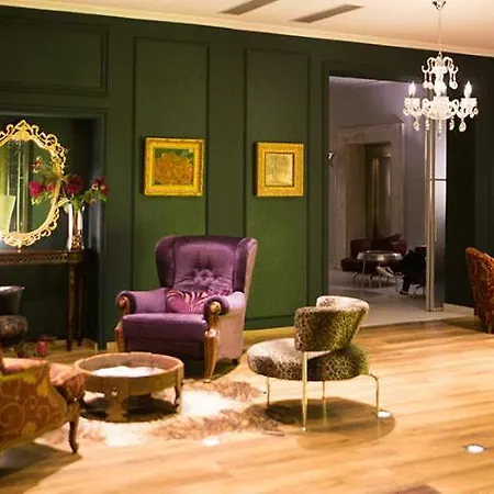 Hotell Diplomat & Tirana