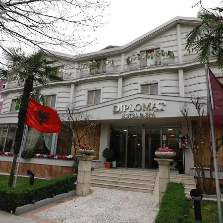 Diplomat & 4* Tirana
