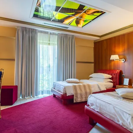 Diplomat & Hotell 4*