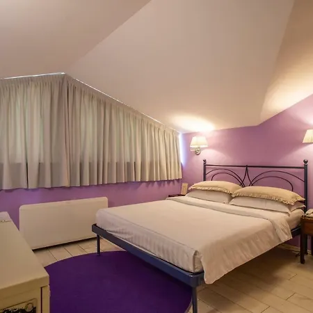 Hotel Diplomat & Tirana