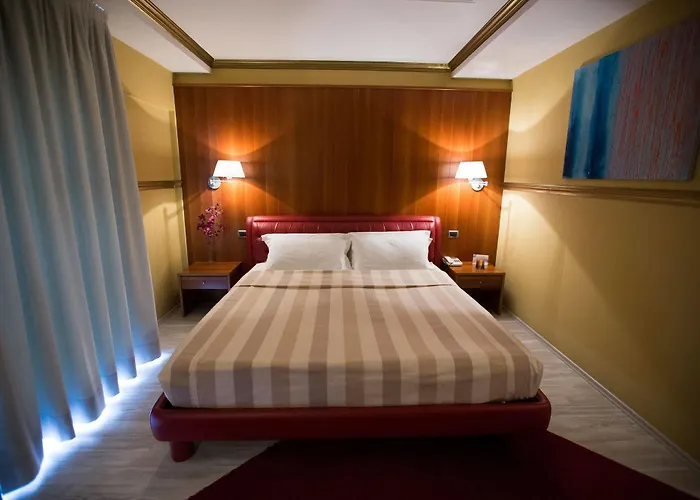 Hotel Diplomat & Tirana