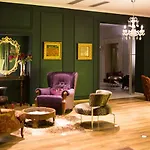Hotel Diplomat & Tirana
